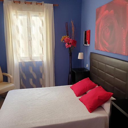 Apartamentos Dana Madrid Eksteriør bilde