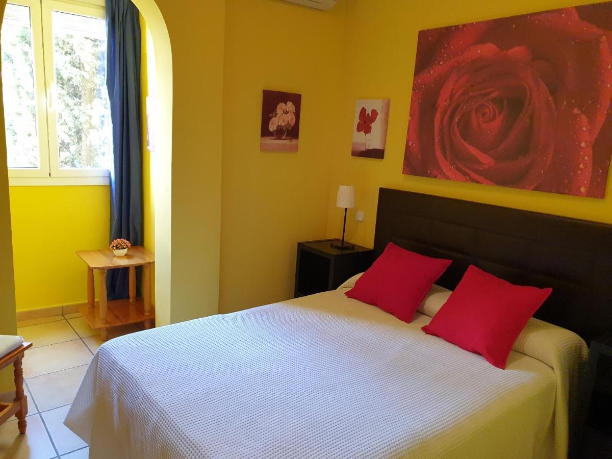 Apartamentos Dana Madrid Eksteriør bilde