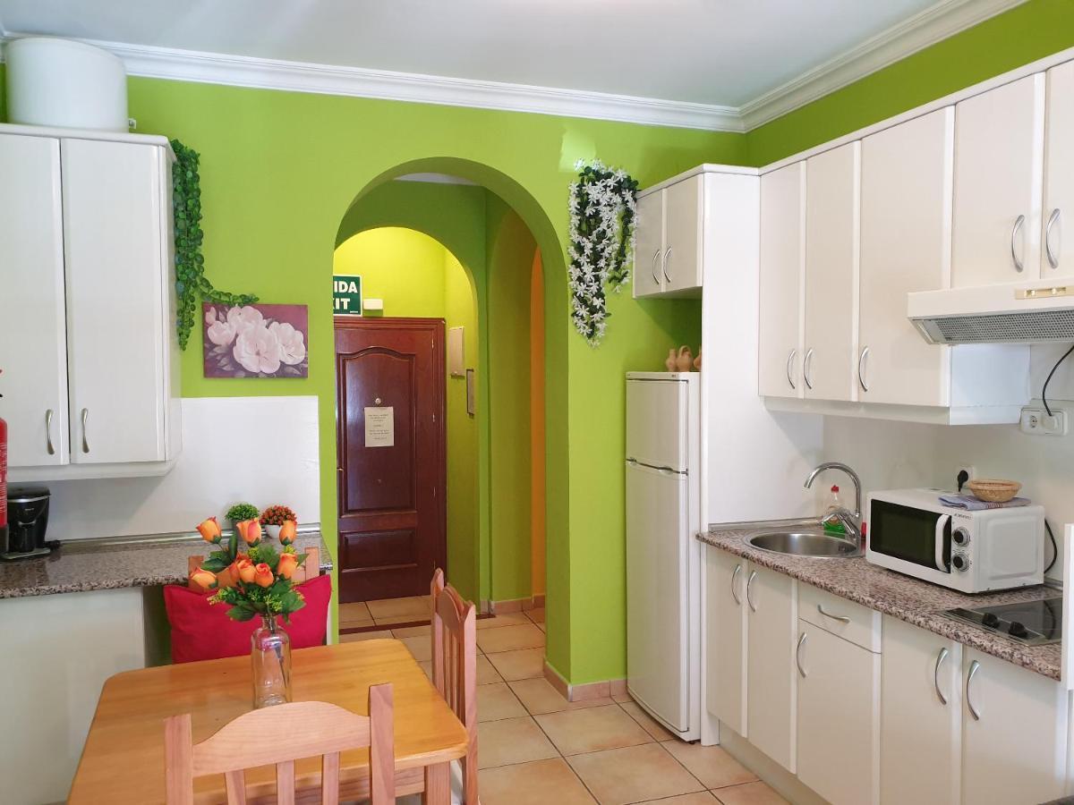 Apartamentos Dana Madrid Eksteriør bilde